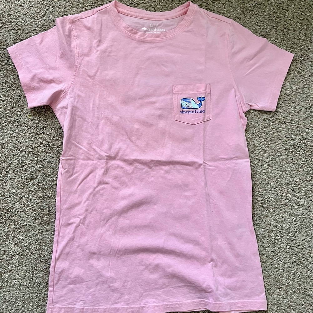 Vineyard Vines Women’s Pink Tee